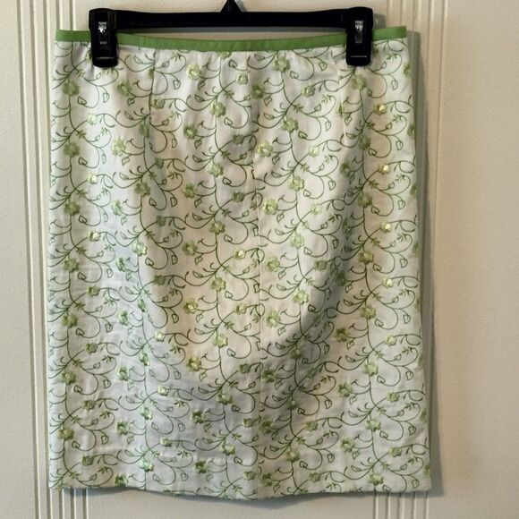 Peck & Peck Flowered Preppy Skirt - Picture 3 of 7